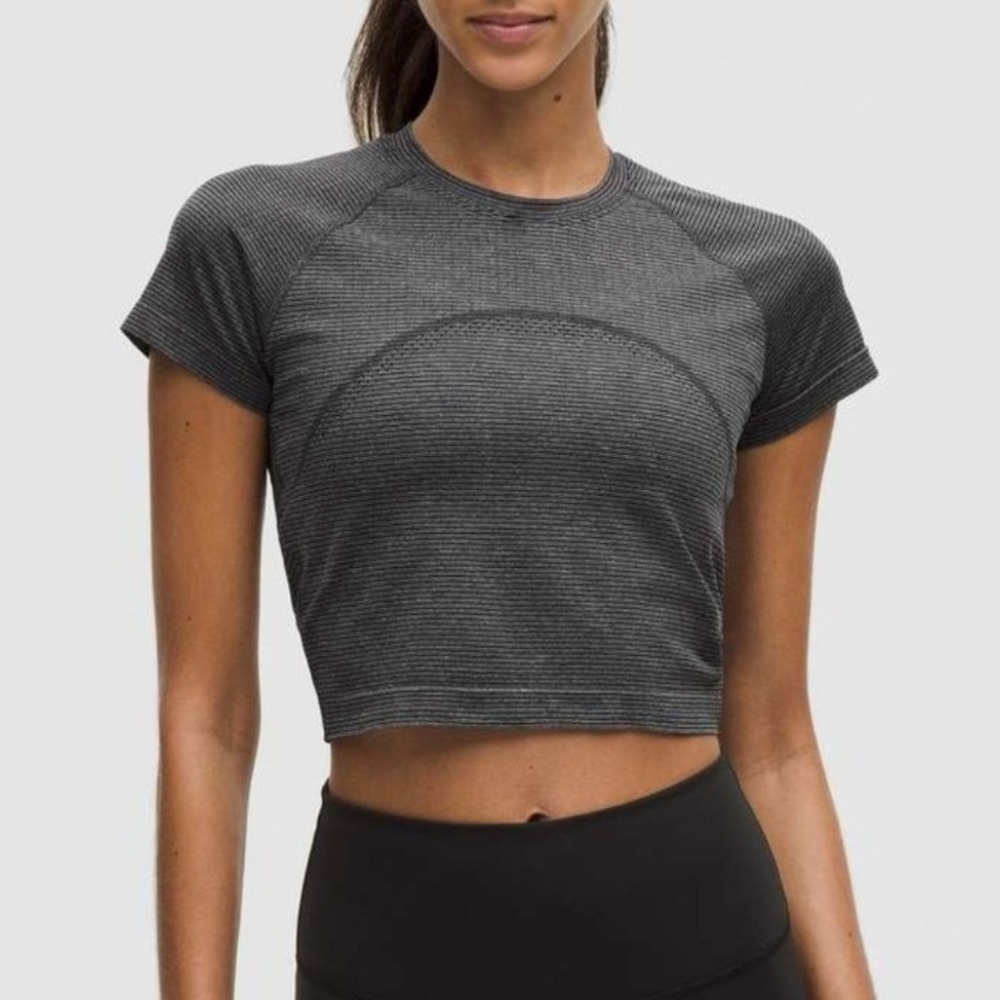 Lululemon Womens Swiftly Tech‎ Cropped Short Sleeve Sz 0 Grey Heathered Sporty